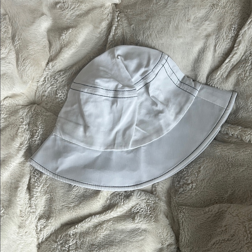 White Bucket Hat